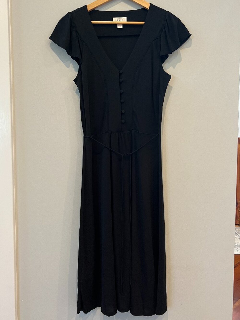 Ann Taylor LOFT Black Midi Dress – Tie Waist Button Front Dress – Size 10